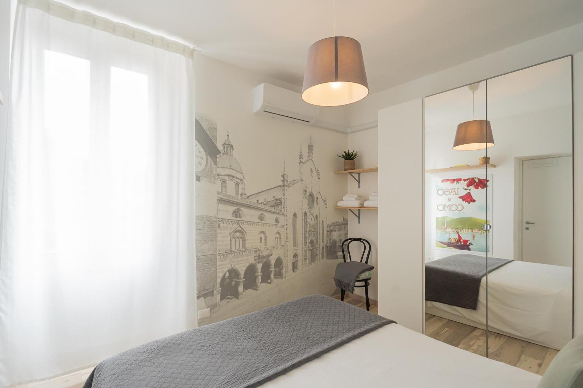 Old Court Hideaway By Rent All Como Exterior foto